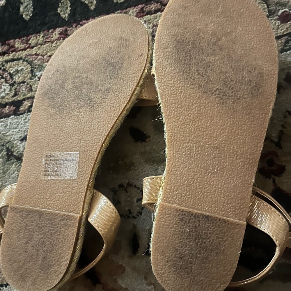 Shoes - Picture 2 of 4